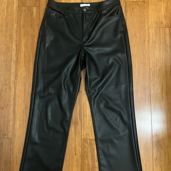 LOFT Pants - LOFT Black Straight Leg Pants